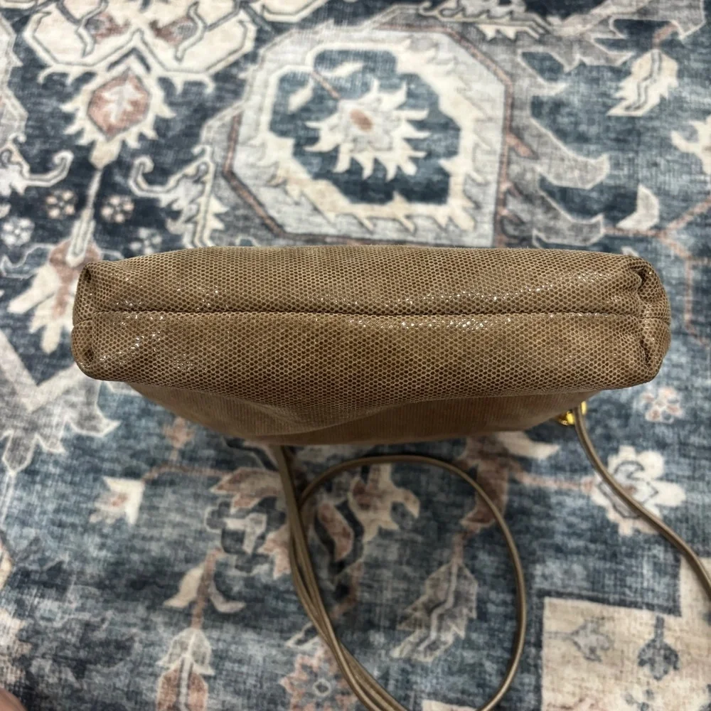 Ohh Ashley Vintage Tan Crossbody Bag - Picture 6 of 6
